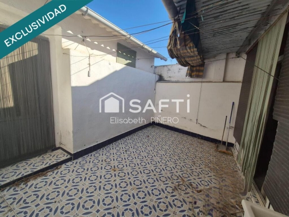 terraza y trastero para reformar a tu gusto.