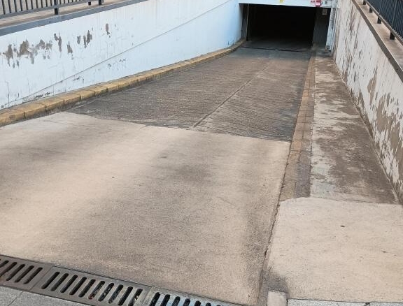 Imagen 3 de Plaza de garaje en cesión de uso.