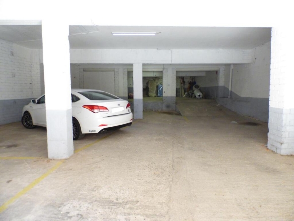 Imagen 1 de ? Casa para reformar en el corazón de Manresa