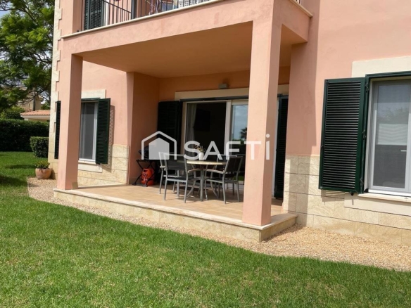 Imagen 2 de Piso de lujo en venta a pie del mar