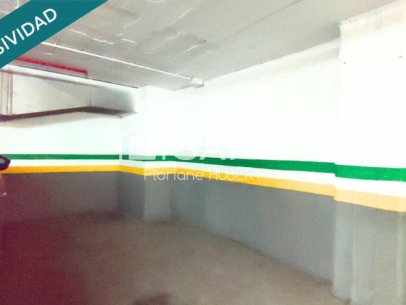 Imagen 4 de PLAZA DE PARKING 10M2 CALLE SANTALO