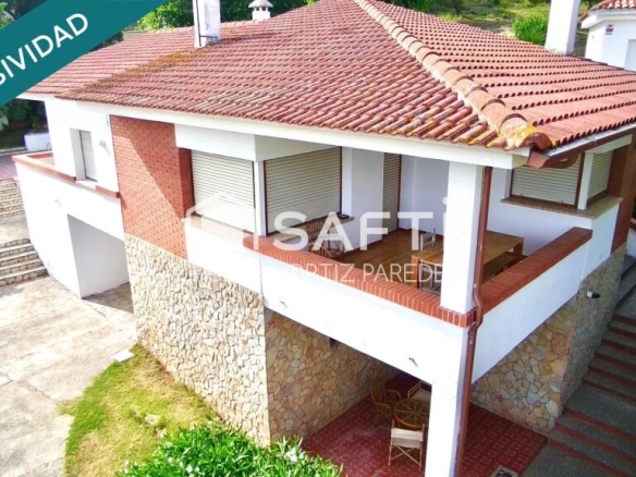 Imagen 2 de Magnífica casa en Sant Daniel con piscina