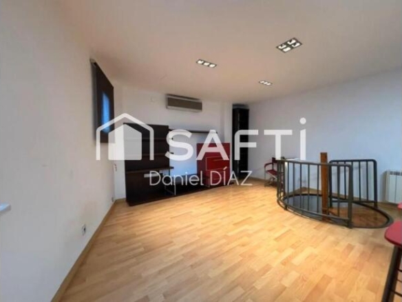 Imagen 1 de Espectacular Dúplex en Malgrat a un minuto de la playa