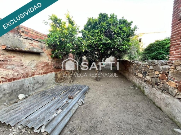 Imagen 1 de Terreno edificable a la venta en Pineda de Mar.