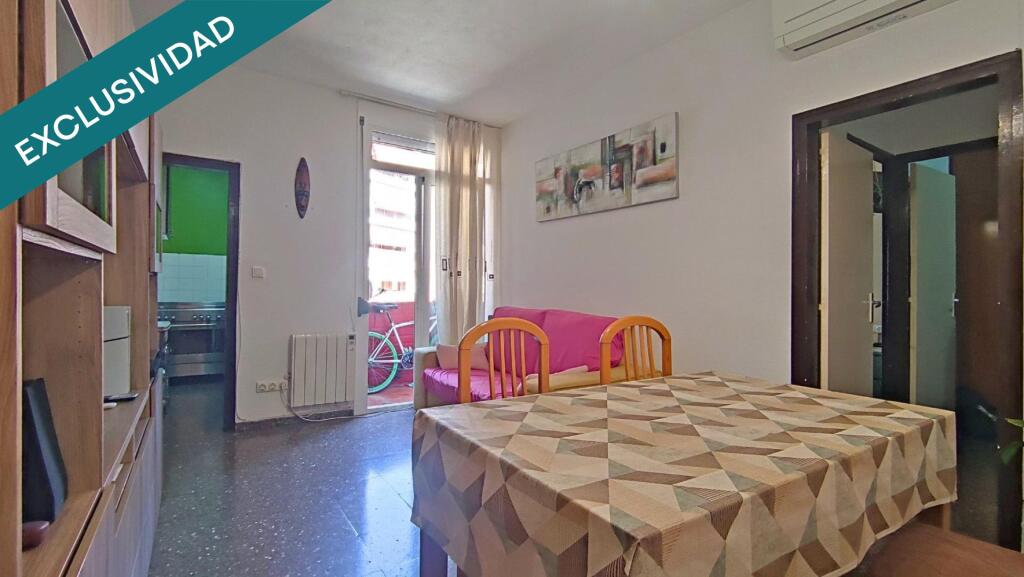Imagen 2 de PISO 3 HAB CON BALCON EN ZONA FRANCA.