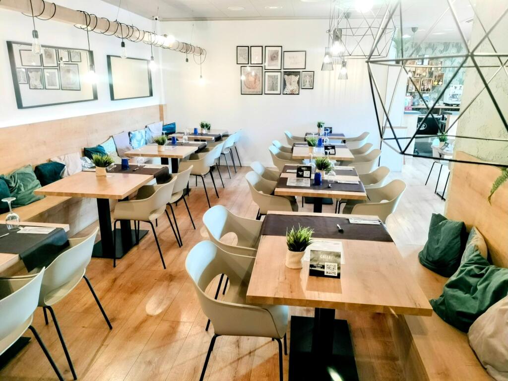 Imagen 2 de ALQUILER DE RESTAURANTE EN PINEDA DE MAR