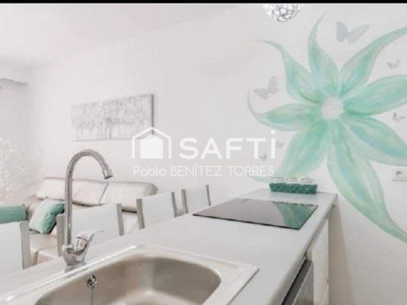 PISO RECIEN REFORMADO A ESCASOS METROS DE LA PLAYA