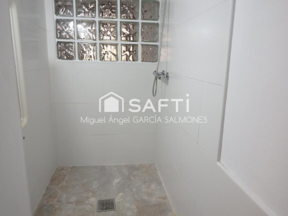 Imagen 3 de Encantadora Casa Adosada Reformada en el Corazón de Ramales de la Victoria