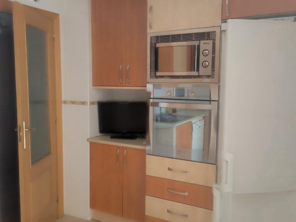 Imagen 4 de CÓMODO PISO CERCA DEL CENTRO Y OTROS LUGARES DE INTERÉS