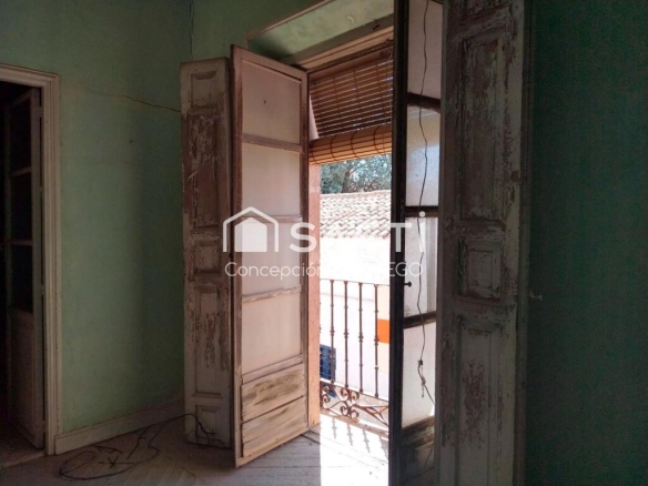 Imagen 4 de ¡Oportunidad en pleno centro de Campo de Criptana!