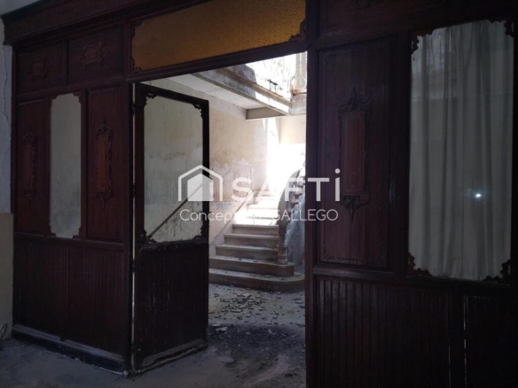 Imagen 1 de ¡Oportunidad en pleno centro de Campo de Criptana!