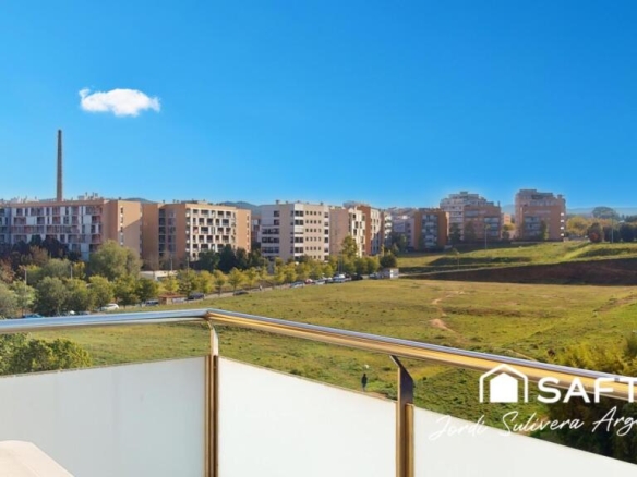 Imagen 4 de FANTÁSTICO DÚPLEX EN UNA DE LAS MEJORES ZONAS DE GIRONA