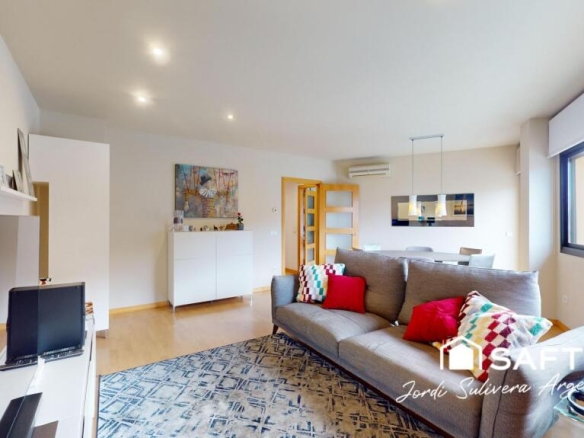 Imagen 1 de FANTÁSTICO DÚPLEX EN UNA DE LAS MEJORES ZONAS DE GIRONA