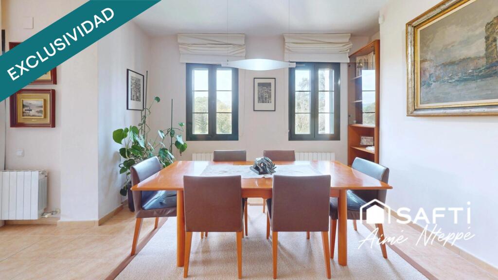 Imagen 4 de DELUXE - CHALET ATEMPORAL - SOLICITA ACCESO TOUR VIRTUAL