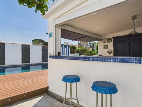 sol y estilo en Empuriabrava