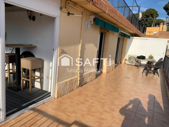 Imagen 2 de Ático encantador a un paso del mar y del centro