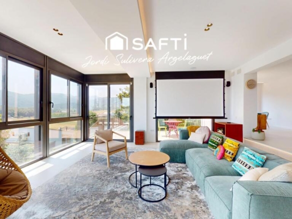 Imagen 3 de ¡ESPECTACULAR CASA DE DISEÑO!