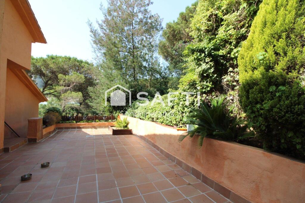 Imagen 4 de Preciosa y impecable casa con piscina cerca de Lloret de Mar.