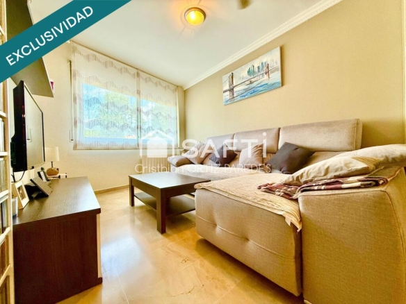 Imagen 1 de Bajo reformado con terraza interior en Blanes