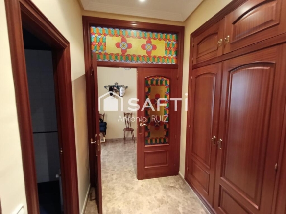 Imagen 4 de Amplia vivienda unifamiliar de 306 m² en Quesada. SIN COMISIÓN DE COMPRA