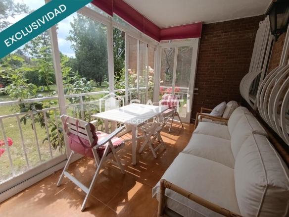 Imagen 1 de Piso de 4 habitaciones con ascensor