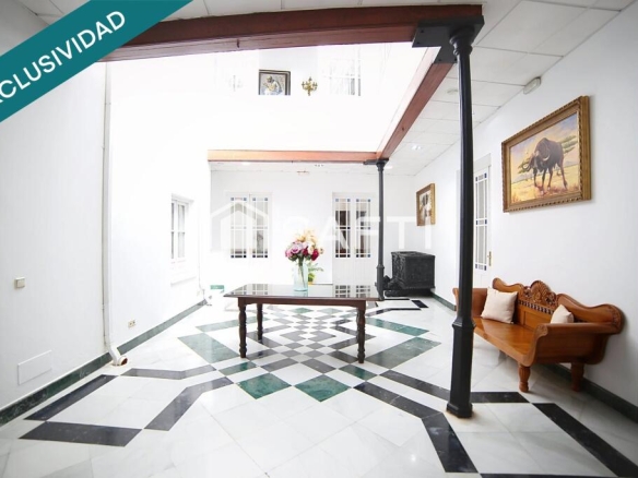 Imagen 1 de Palacete único en el corazón histórico de Ronda.