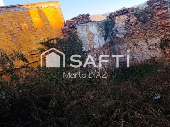 Imagen 2 de Solar urbano con vistas en el corazón de Ronda.