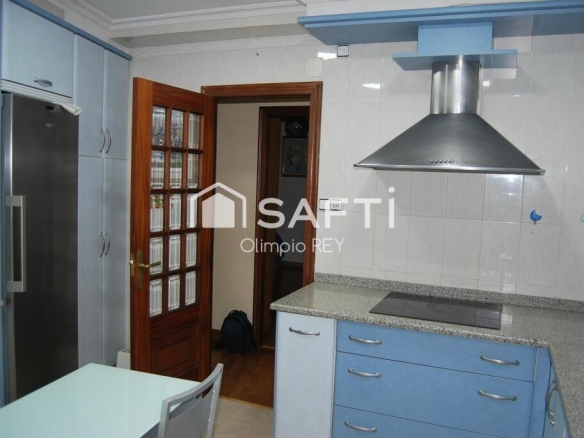 Imagen 2 de Amplio piso en venta en Campolongo