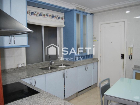 Imagen 4 de Amplio piso en venta en Campolongo