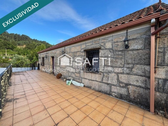 Imagen 2 de Se vende impresionante casa rustica en Arbo - Pontevedra