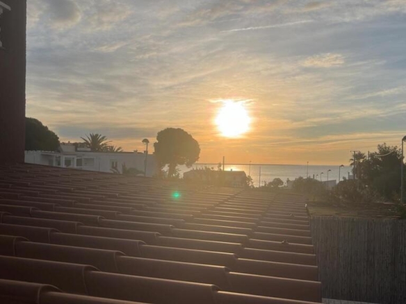 Imagen 2 de Exclusiva Villa en Venta en Alcanar Playa.