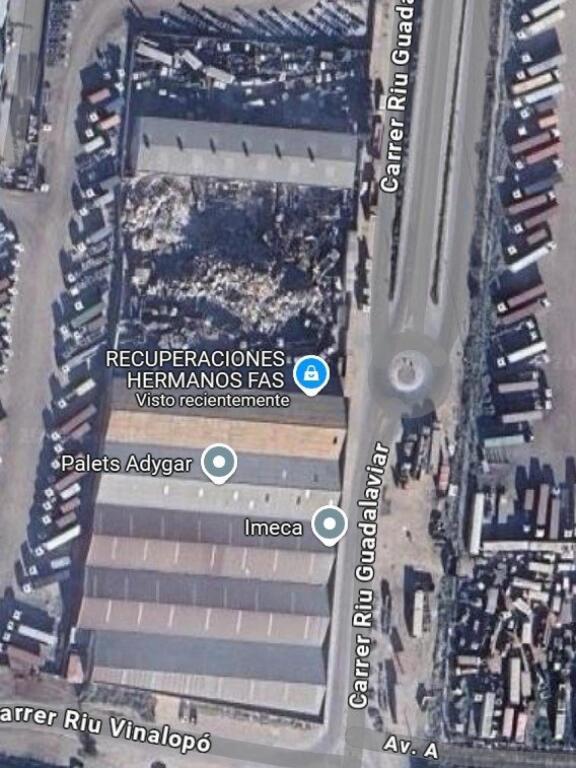 Imagen 3 de Gran centro de recuperación de metales en venta.