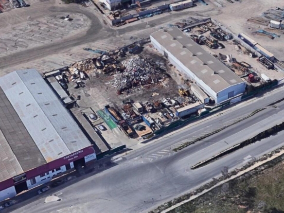 Imagen 1 de Gran centro de recuperación de metales en venta.