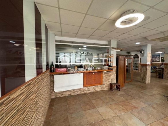 Imagen 2 de Local en playa de Oliva