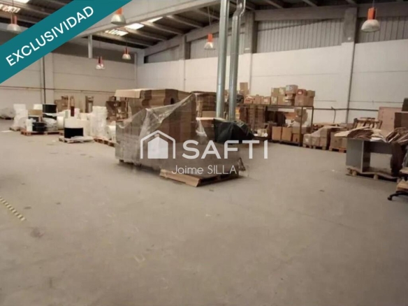 Imagen 2 de ¡Oportunidad exclusiva en el Polígono de Picanya!