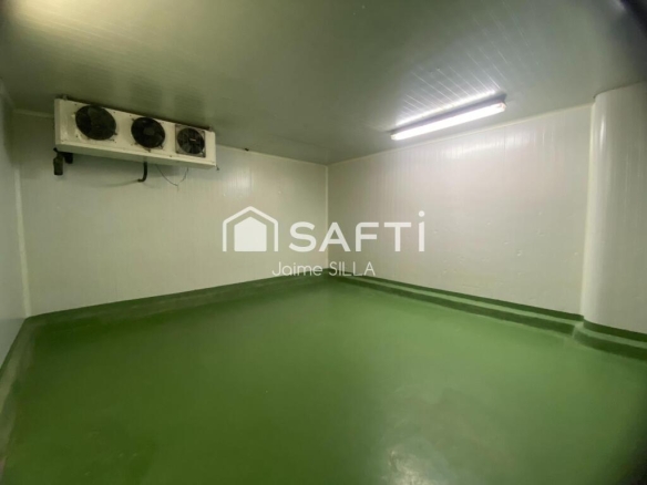 Imagen 2 de Nave industrial 566 m² con licencia de actividad.