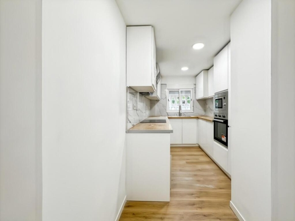 Imagen 3 de Estrena tu hogar moderno en Badalona.