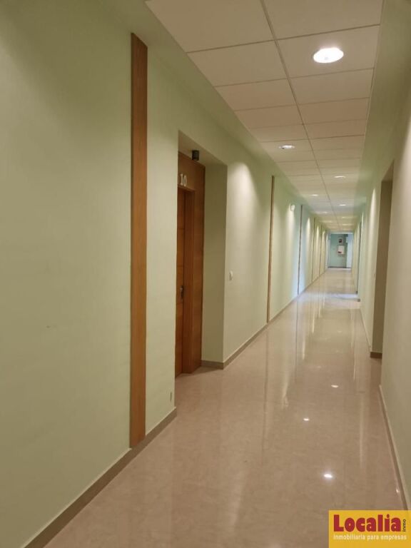 Imagen 4 de Oportunidad de oficina en Revilla de Camargo