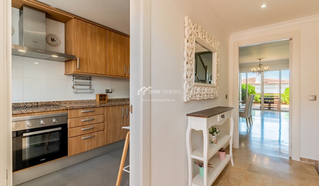 Imagen 4 de Casa de pueblo en Venta en Guia De Isora Santa Cruz de Tenerife