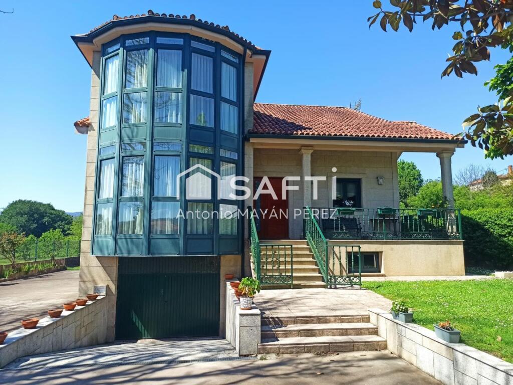 Imagen 3 de SE VENDE CHALET EN CARBALLIDO ( AMES )