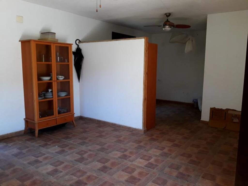 Imagen 3 de ¡OPORTUNIDAD! PARCELA RÚSTICA A 10 MINUTOS DEL PUEBLO DE ESTEPONA