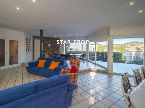 Imagen 3 de Casa en El Port de la Selva