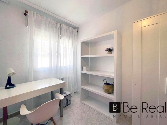 Imagen 2 de HABITACIONES PARA ESTUDIANTES EN PISO COMPARTIDO DE BRUNETE (MADRID)