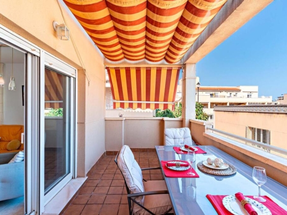 Imagen 3 de Un hogar con luz propia en Aguadulce Sur.