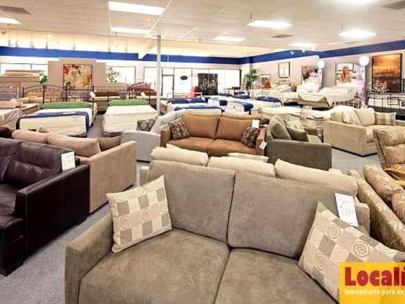 Imagen 2 de Extensa y actractiva nave en venta en Santander.