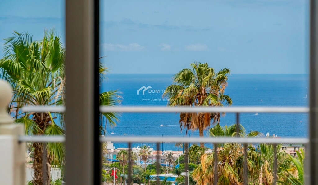 Imagen 2 de Casa-Chalet en Alquiler en Adeje Santa Cruz de Tenerife
