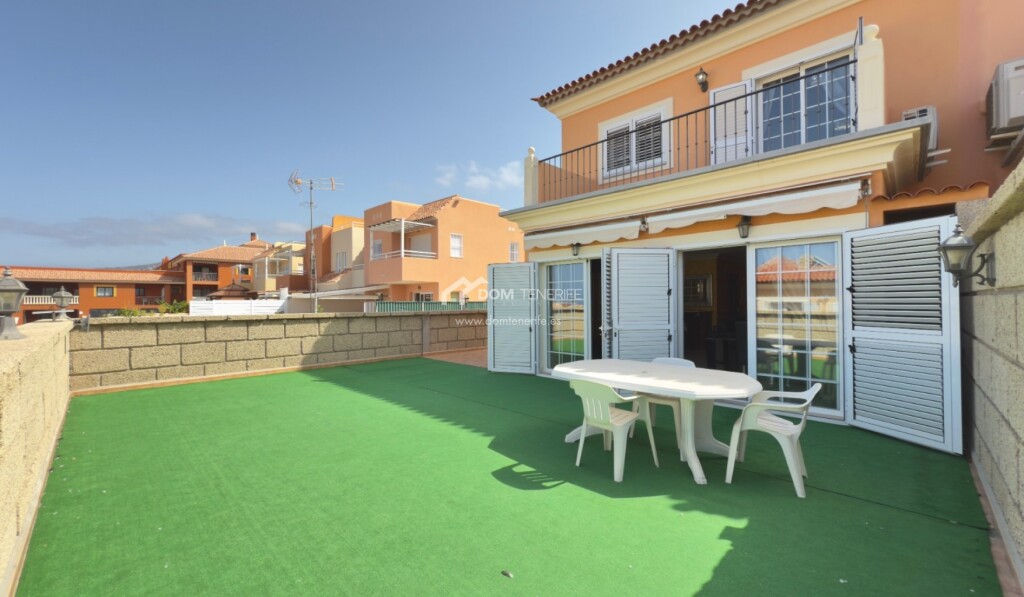 Imagen 4 de Casa-Chalet en Alquiler en Adeje Santa Cruz de Tenerife