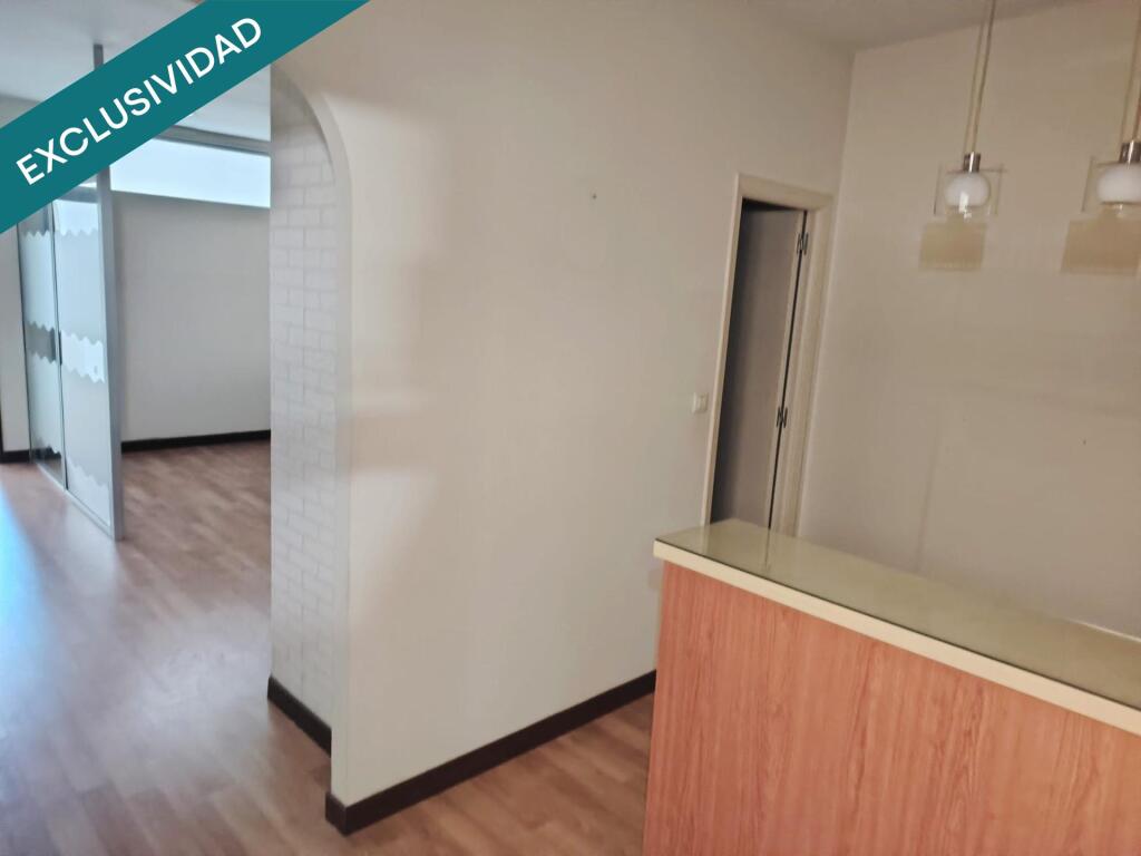 Imagen 3 de Oficinas con terraza y luz en pleno Calvario