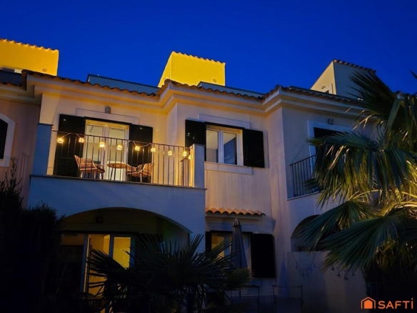 Imagen 1 de Encantadora Casa adosada con licencia turística en El Paraíso – Sa Rápita