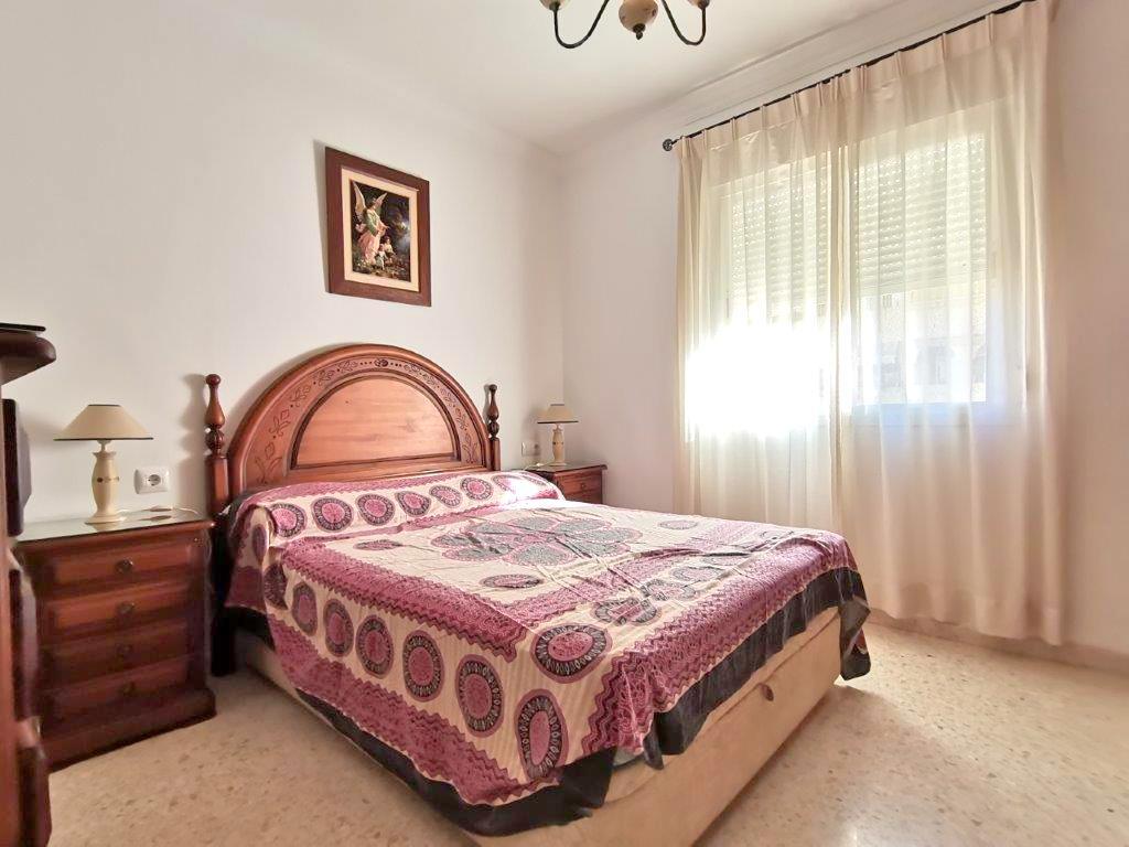 ZONA TEATINOS-CORTIJO ALTO !!!